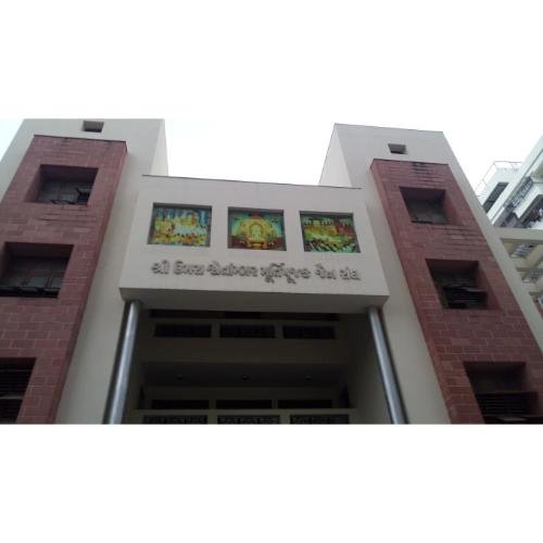 Shri Umra Swetamber Murtipujak Jain Sangh Aaradhna Bhavan, Somanath Society, Umra Gam, Athwa,Surat,Gujarat