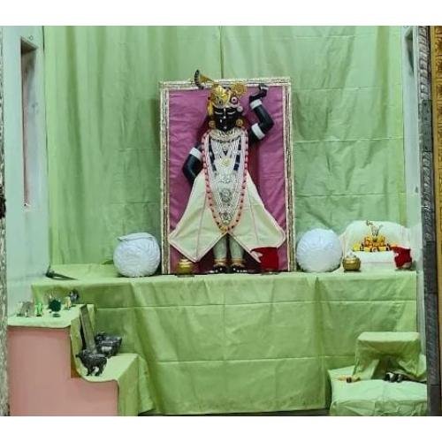 Shri Govardhan Nathji Temple,Bhagal Surat,Gujarat