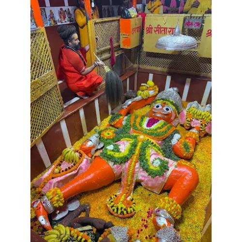 Shri Bade Hanuman Ji Mandir Prayagraj